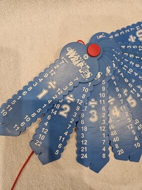 Learning Wrap-Ups Division Math Set, Blue, 10 Keys with 120 Facts